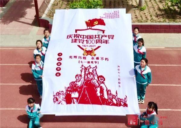 牡丹区北城街道办事处邀请律师为信访群众提供法律咨询服务